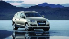 Audi Q7 in de showroom
