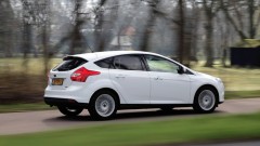 Autoverkopen 2014 tot nu toe: Ford in de min, Peugeot in de plus