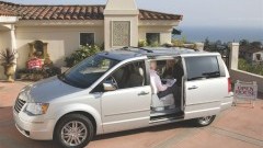 Chrysler Grand Voyager in april bij de dealers