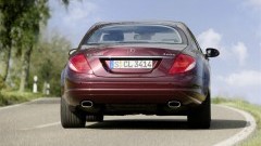 Mercedes-Benz CL-klasse spreidt zijn krachten