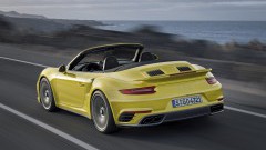 Dubbel feest met Porsche 911 Turbo en 911 Turbo S