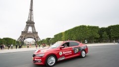Een rondje Parijs in de Tour de France Skoda Superb