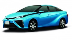 Eerste blik op Toyota Fuel Cell Sedan waterstofauto
