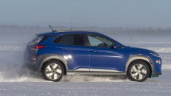 Elektrische Hyundai's onder poolomstandigheden (met video)