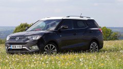 Extra lange SsangYong Tivoli onderweg