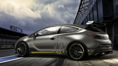 Extreme Opel Astra OPC naar Autosalon van Genve