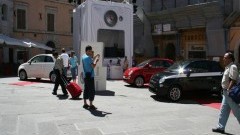 Een paar uur geleden ben ik letterlijk weer met beide benen op de grond gekomen na een heerlijke week Itali�. In dit wonderschone land is de introductie van de 500 niet onopgemerkt voorbij gegaan kan