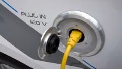 Elektrische Ford sedan in 2011