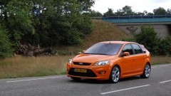 Ford Focus ST oogverblindend en oorstrelend
