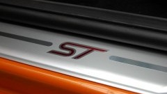 Ford Focus ST oogverblindend en oorstrelend