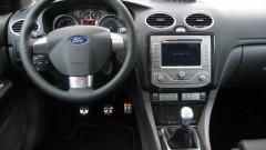 Ford Focus ST oogverblindend en oorstrelend