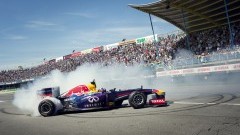 Formule 1 spektakel tijdens Gamma Racing Day 2014