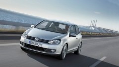 Autoverkopen oktober licht gedaald, VW Golf aan kop