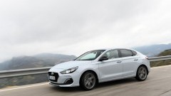 Hyundai levert complete range van i30 Fastback