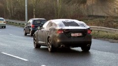 Scoop! Opvolger S-Type gezien in Engeland