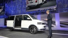 Kokkerellen in stoere Volkswagen Multivan Alltrack