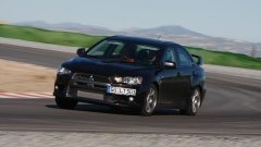 Toon je kunsten in de Mitsubishi Lancer Evolution