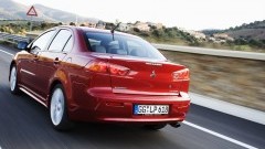 Mitsubishi Lancer ter kennismaking bij de dealer