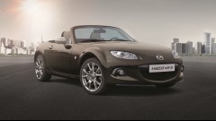 Mazda stunt met Silver en Limited Editions