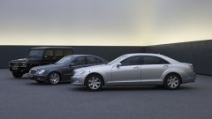 Een tweetal maanden geleden lieten we je weten dat de E-Klasse ook als Guard uitvoering leverbaar is. Maar aangezien er altijd baas boven baas is, en in dit geval misschien letterlijk, heeft Mercedes