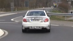 Mercedes-Benz C-klasse AMG in actie (video)