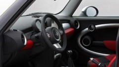 Is de MINI nog mini?
