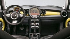 Stroomversnelling - Mini E (update: praktijktest in Berlijn)