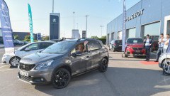 Miss France 2018 rijdt Peugeot