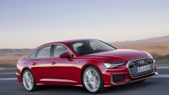 Nieuwe Audi A6 in de zomer bij dealer