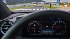 Nieuwe Mercedes-Benz E-Klasse loopt weer voorop