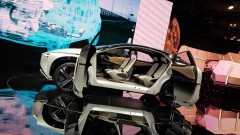 Nissan laat in Tokyo vooral zijn elektrische kant zien met de tentoonstellingsprimeur van de tweede generatie Leaf en de IMX, een concept van een elektrische SUV.