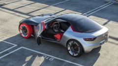 Opel GT Concept nu helemaal in digitale spotlights