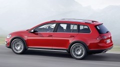 Opgeruigde Volkswagen Golf Alltrack
