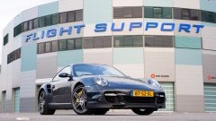 Laagvliegen in de Porsche 911 Turbo