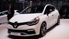 Renault Clio RS 220 Trophy EDC is serieus opgestookt
