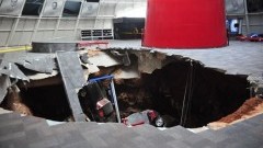 Ravage in Corvette museum door instorten vloer