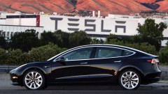 Snelle Tesla Model 3 met AWD op komst