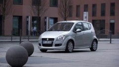Praktisch en sportief - Suzuki Splash met Aerow bodykit