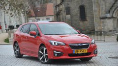 Subaru Impreza, zoeken naar het onderscheid