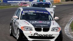 BMW onderonsje op podium in Toerwagen Diesel Cup