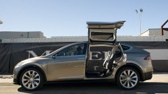 Tesla Model X ook met 700 pk
