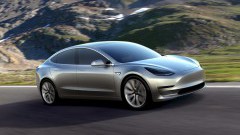 Tesla zet productielijn Model 3 een week stil