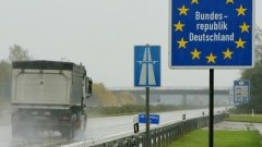 Merkel: tol geen gevaar voor relatie met buurlanden