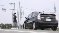 Toyota ontwikkelt voetgangersdetectie met stuuringreep