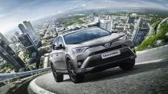 Toyota schroeft uitrusting RAV4 op