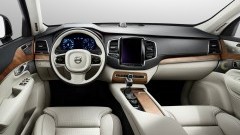 Volledige blik op interieur nieuwe Volvo XC90