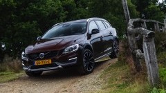 Volvo V60 Cross Country op de stoere toer