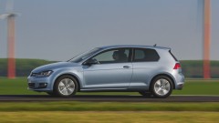 Waarom worden er veel meer auto's gemporteerd?