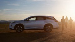Wat kosten twee stoelen in de Lexus RX 450hL?