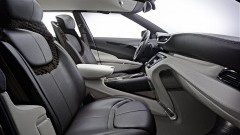 Aston Martin SUV Lagonda komt dichterbij
